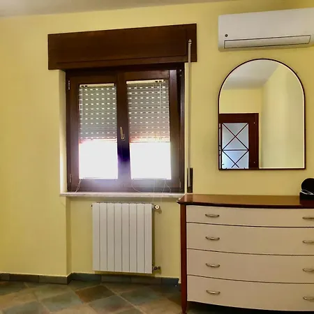 Holiday home Casavacanza11 *