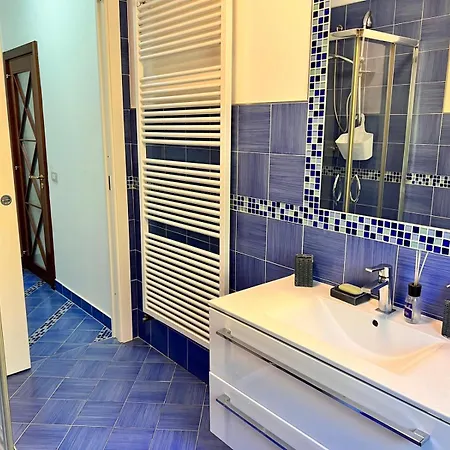 Holiday home Casavacanza11